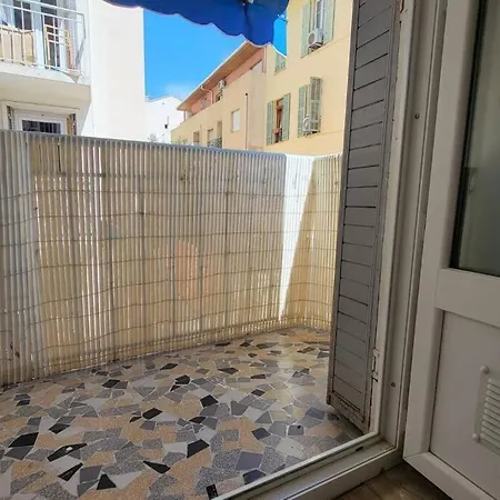 3 Pieces Par La Avec Climatisation *