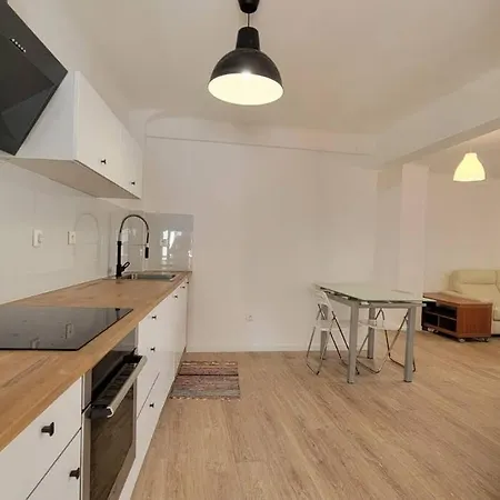 Apartment 3 Pieces Par La Avec Climatisation