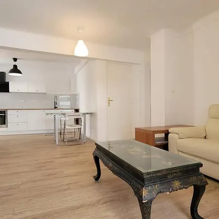 3 Pieces Par La Avec Climatisation 尼斯